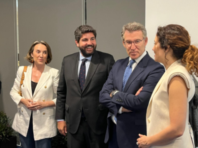 Imagen de Cumbre PP en Murcia