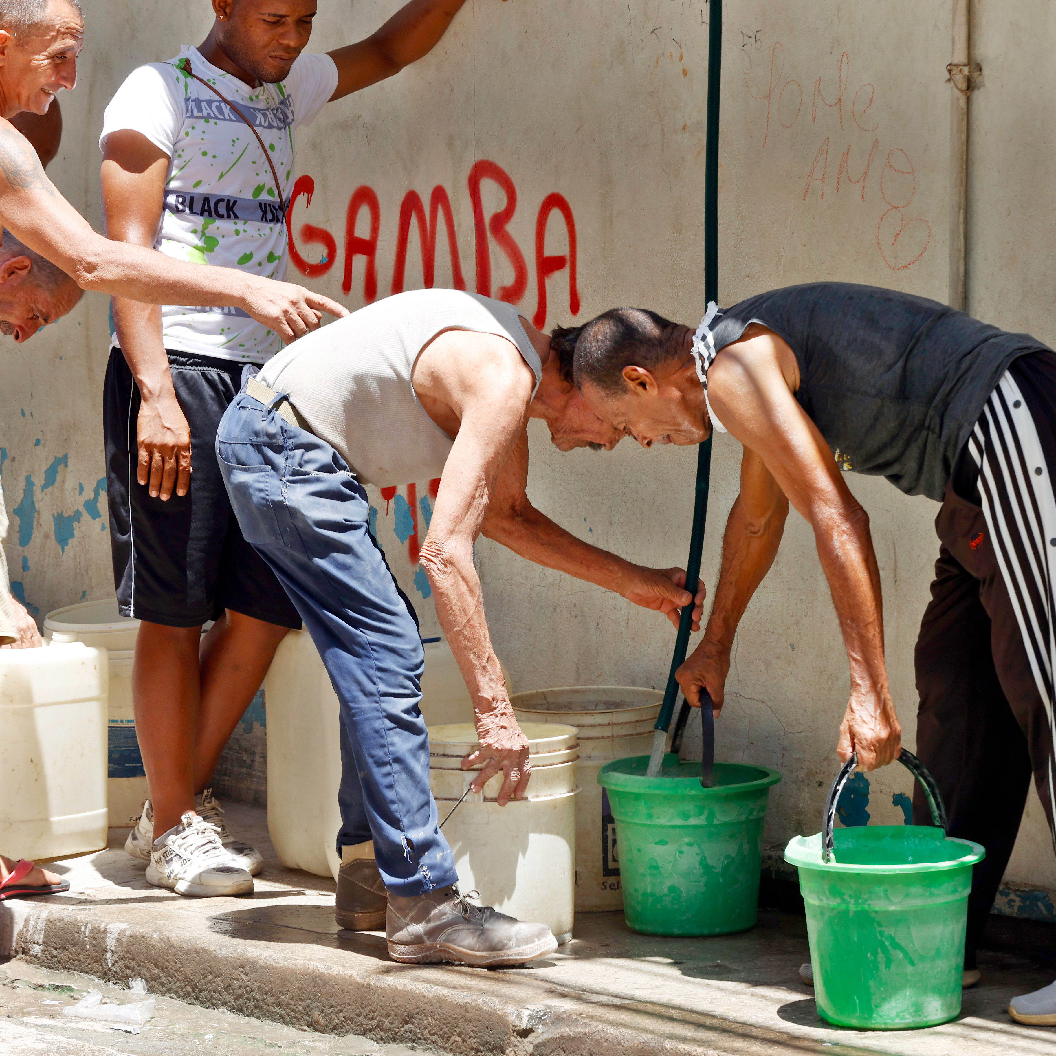 Imagen de Crisis energética y alimentaria en Cuba: apagones, escasez y calles llenas de basura