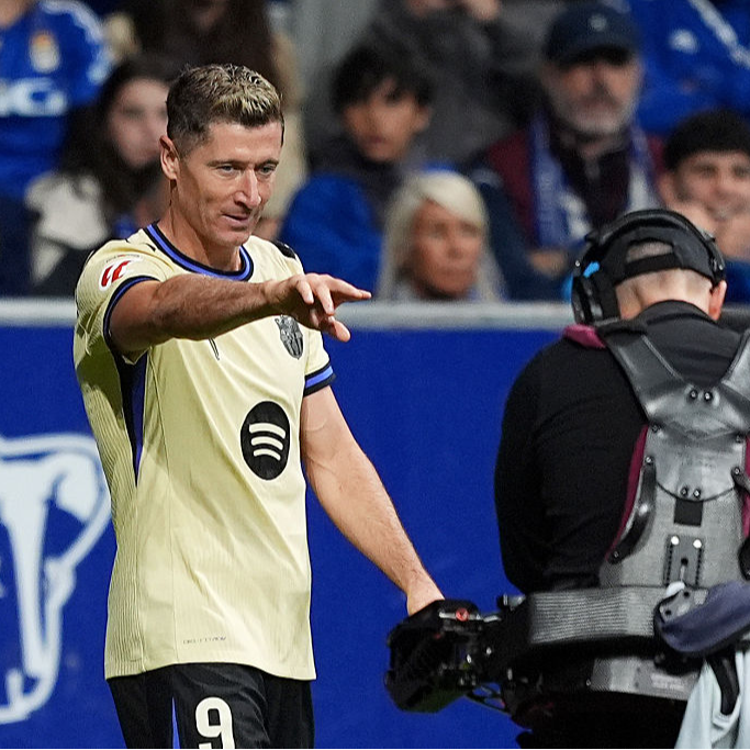 Imagen de LaLiga EA Sports | Real Oviedo 1-2 FC Barcelona | Gol de Lewandowski