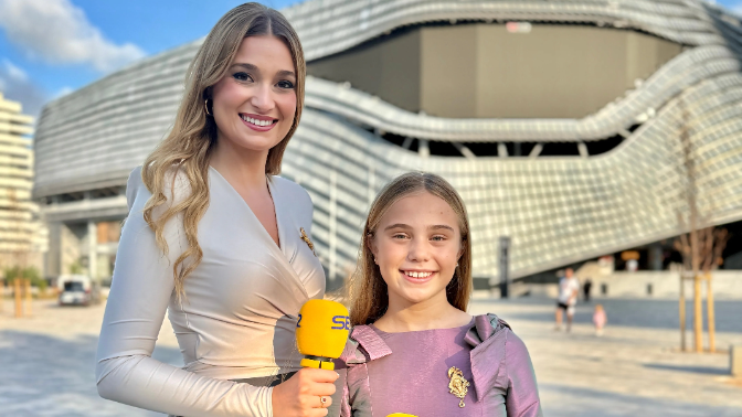 Imagen de SER Falleros (26/09/2025): Entrevista a las Falleras Mayores de Valencia 2025 antes de su despedida en el Roig Arena