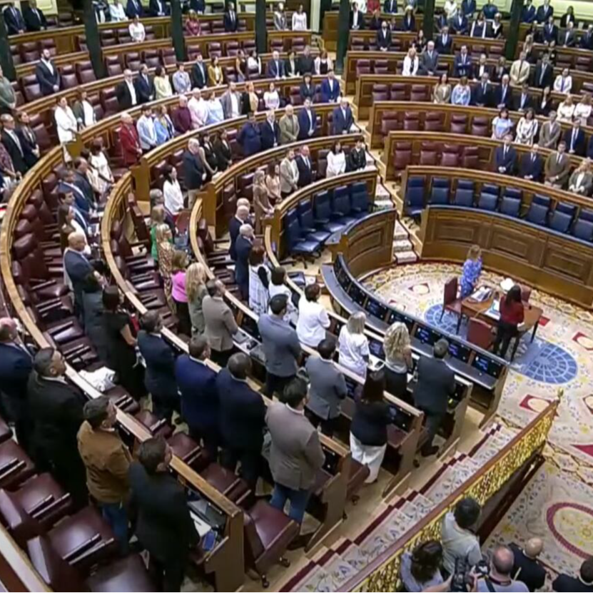 Imagen de No insultar, no mentir o escuchar al opositor: el contrato ético elaborado por unos estudiantes que todos los políticos deberían cumplir