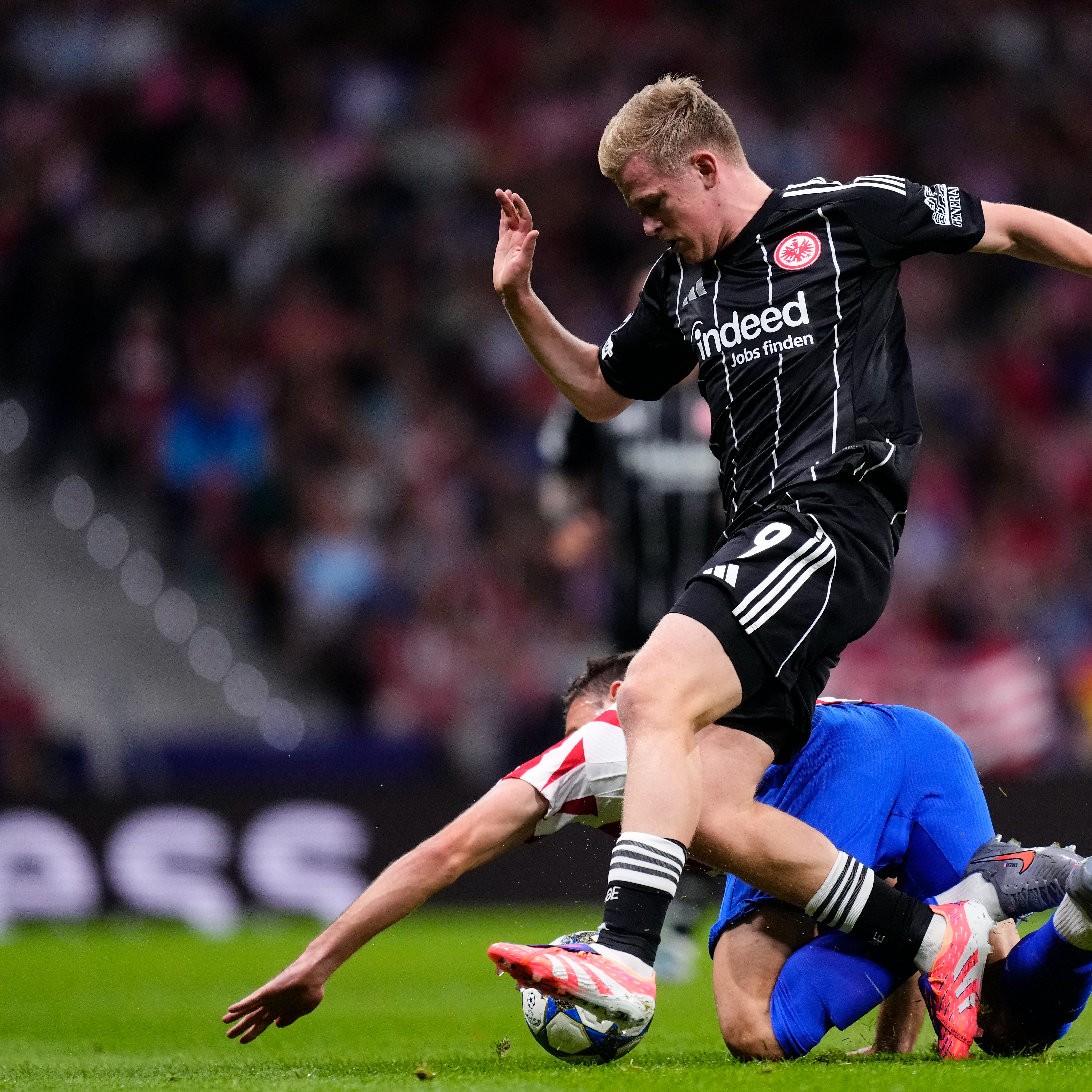 Imagen de Champions League I Atlético de Madrid 3-1 Eintracht I Gol de Burkardt