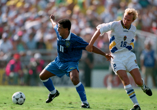 "Monté un pollo a mi madre por no poder ver el Brasil-Suecia del 94": Axel Torres revela uno de sus mejores recuerdos en un Mundial