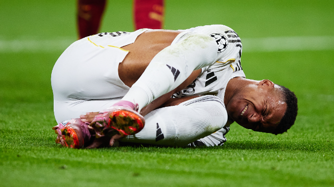 El Dr. Ripoll avisa sobre la lesión de Mbappé: "Van a administrar muy bien sus periodos de recuperación para intentar disputar el Mundial"