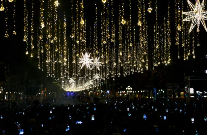El racó de pensar: Miqui Puig i els excessos arran dels llums de Nadal