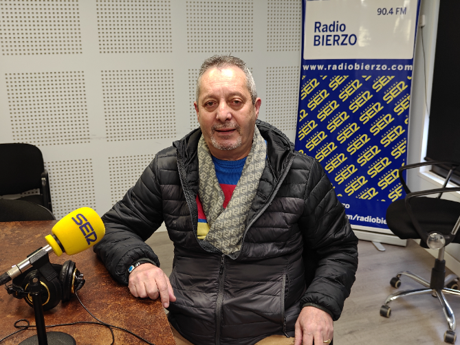 Bierzo Ya: 'Derribar las chimeneas de Compostilla es terrorismo contra el patrimonio"