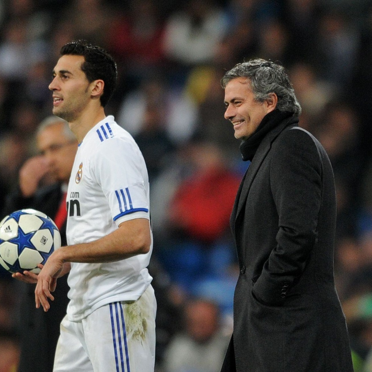 El Sanedrín Ilustrado |  Jabois reacciona al Real Madrid-Benfica: "Como traigamos un resultado malo de Lisboa, el Bernabéu ovacionará a Mourinho"