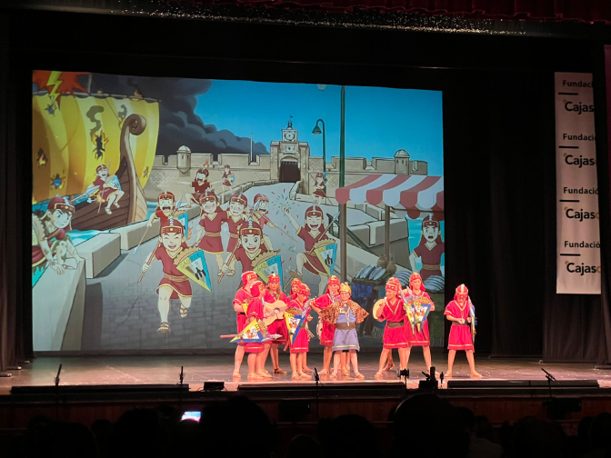 Imagen de Chirigota Infantil : Venimos de nuevo Semifinal