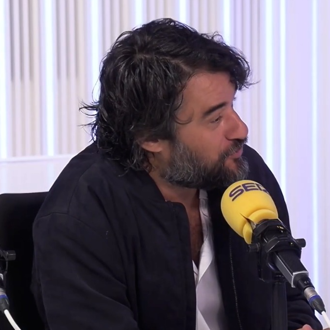 Manuel Jabois reflexiona sobre el concepto de la revolución y la figura de Silvio Rodríguez