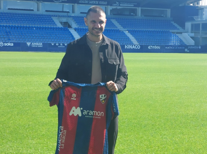 Escucha lo más destacado de la presentación de Albert Rudé como entrenador de la SD Huesca