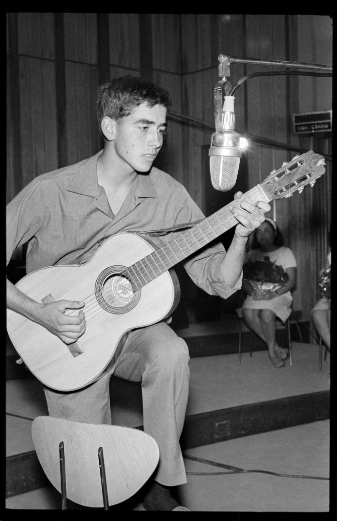 Llapis de Memòria especial Premi d'Honor Ràdio Barcelona, Joan Manuel Serrat
