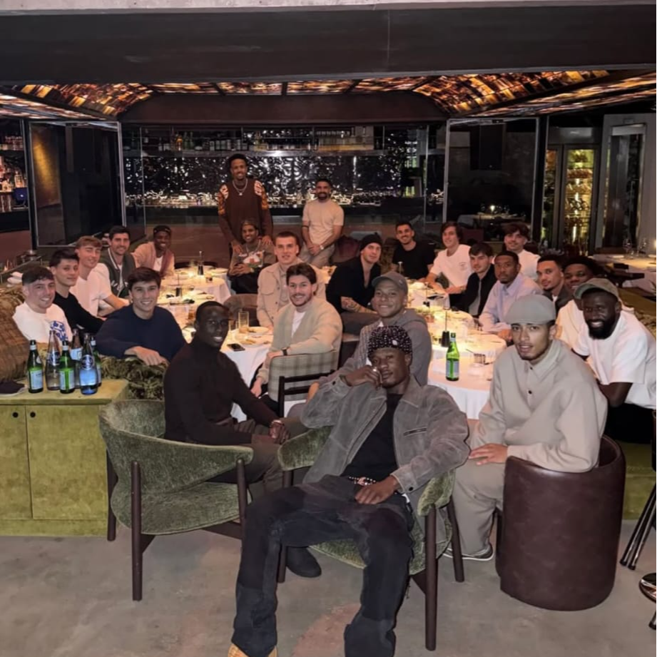 El Sanedrín | Cena de conjura del Real Madrid en un restaurante de la capital: con todo el primer equipo, pero sin Arbeloa