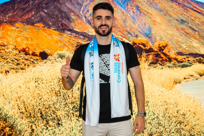 Álvaro Cervera no encuentra encaje para Cris Montes en el CD Tenerife episode artwork