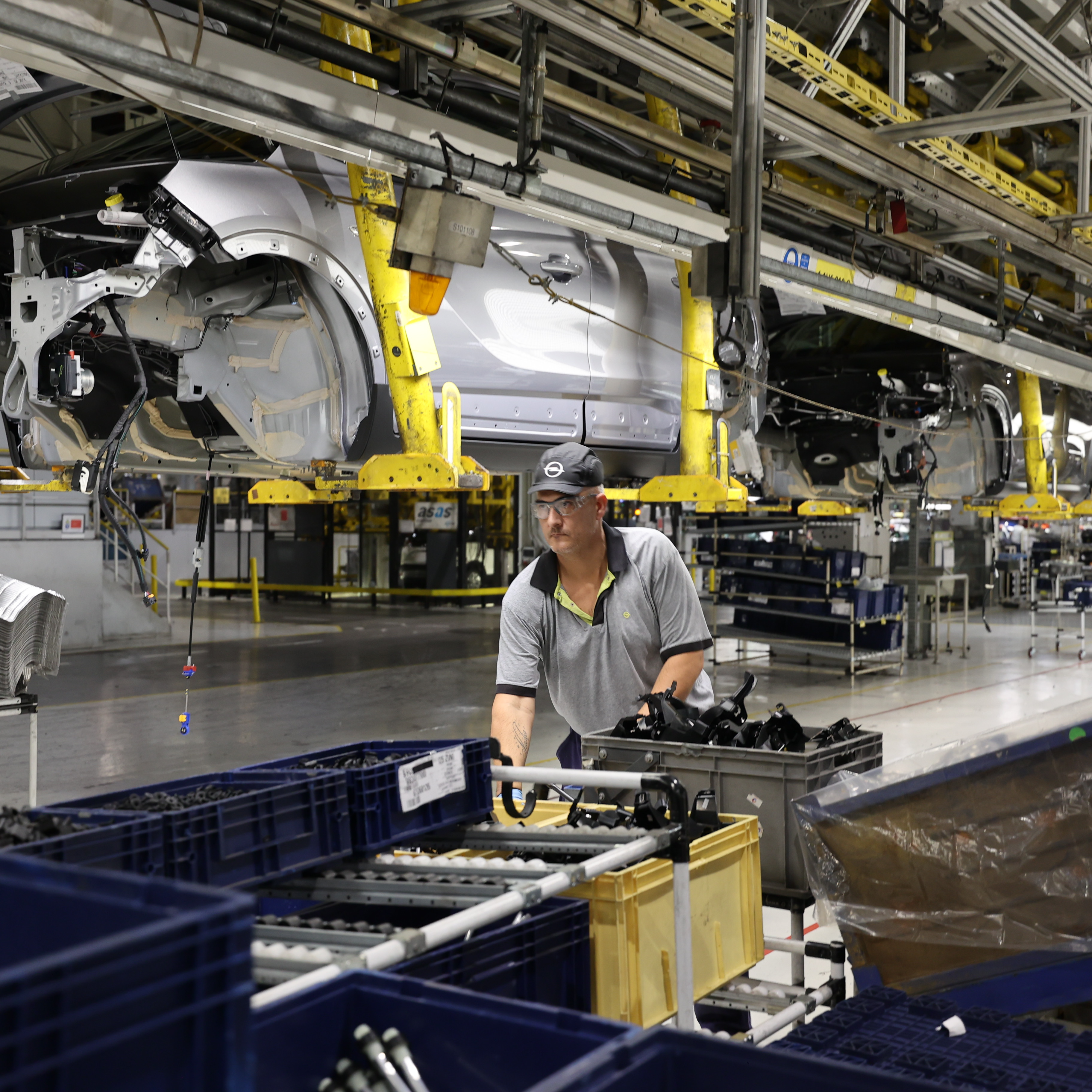 Carreteras Secundarias | Figueruelas: la cuna del coche chino 'made in Aragón'