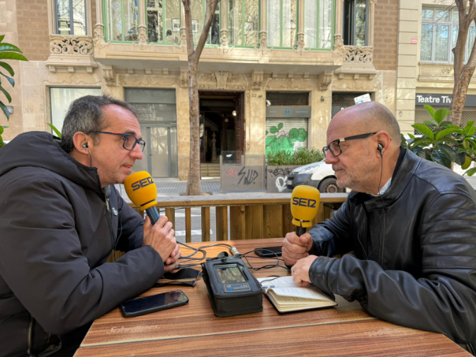 Ramon Besa: "Pep Guardiola té la percepció que hi ha molta gent amb la metralleta esperant-lo"
