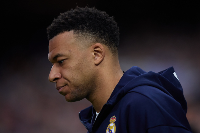 La lesió de genoll de Mbappé: "És un error dels serveis mèdics del club i, per això, s'incorpora Nico Mihic"
