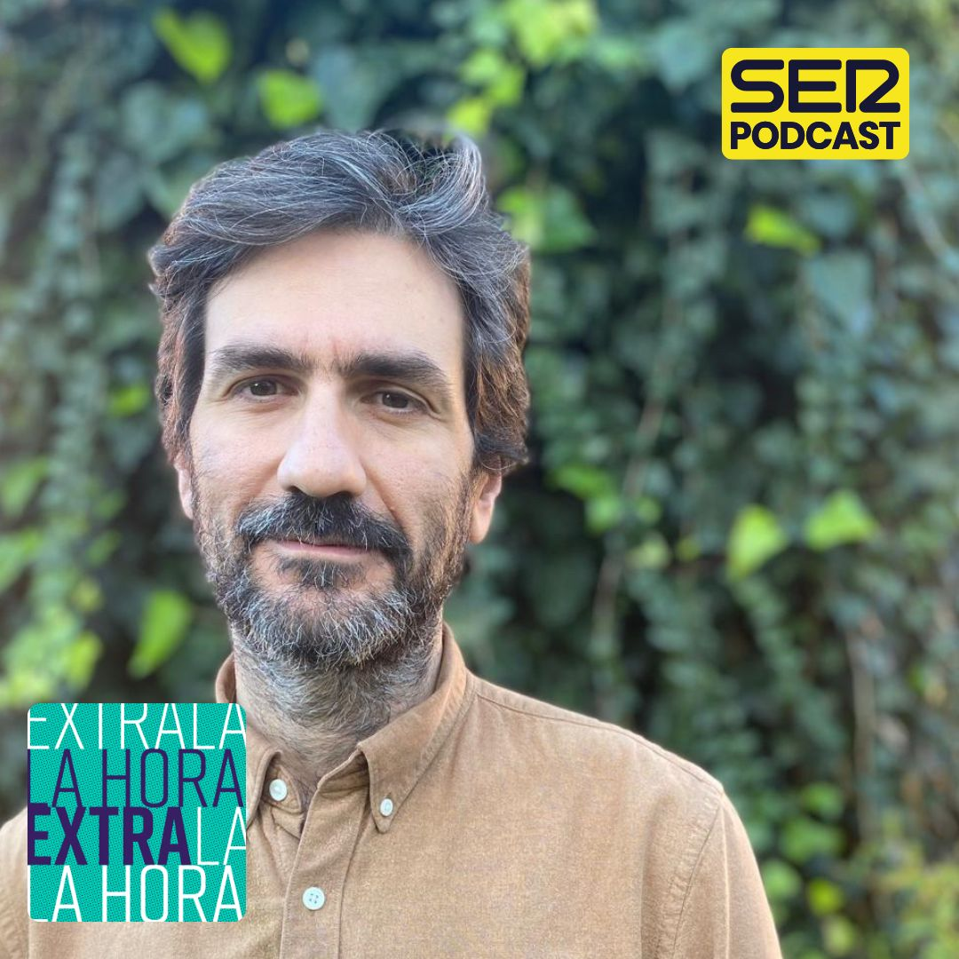 Mario Trigo, ilustrador: "La Iglesia en la Edad Media convirtió al lobo en un símbolo de herejía y brujería, incluso con connotaciones políticas que llegan hasta hoy"