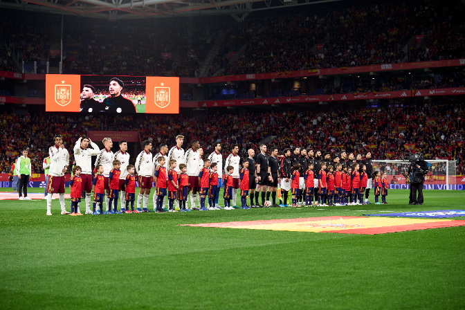 Iturralde González: "La FIFA hi entrarà i sanció econòmica n'hi haurà segur"