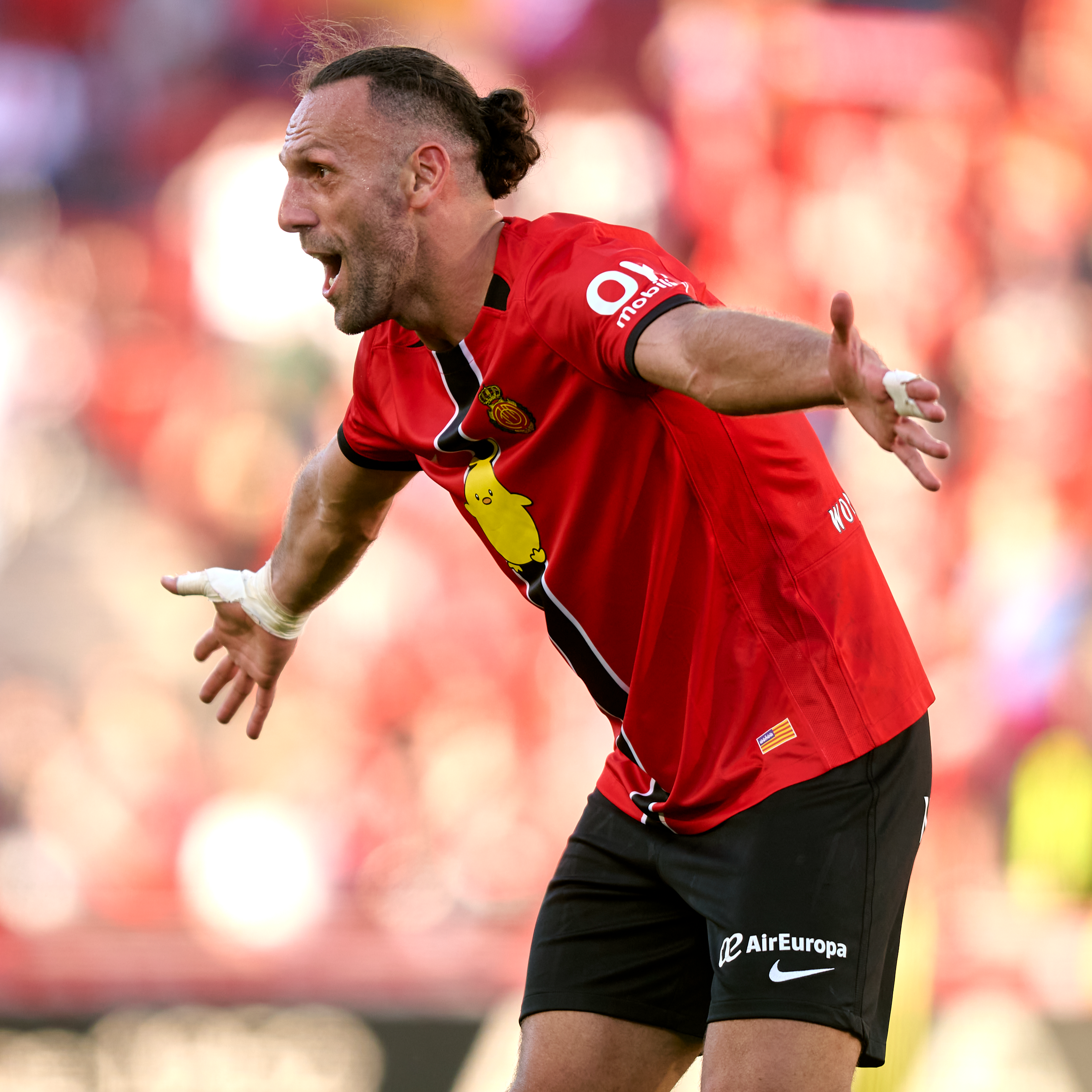 Imagen de Los goles del RCD Mallorca 2-1 Real Madrid | Media Liga merengue se fue en Son Moix