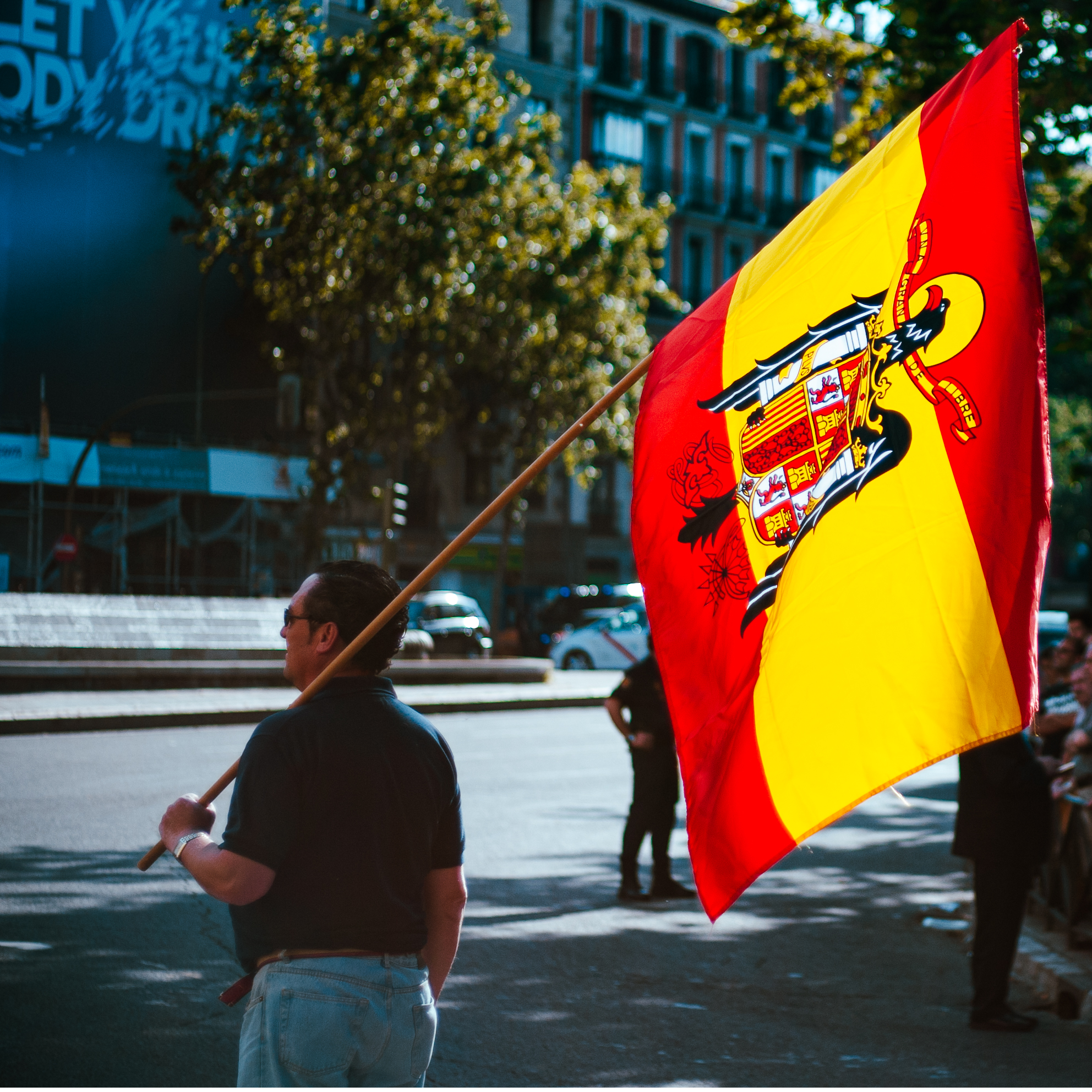 Corresponsales | ¿Por qué un joven decidiría apoyar a la ultraderecha?