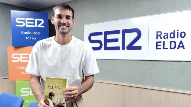 Entrevista | José Antonio Lucero, escritor y docente. episode artwork