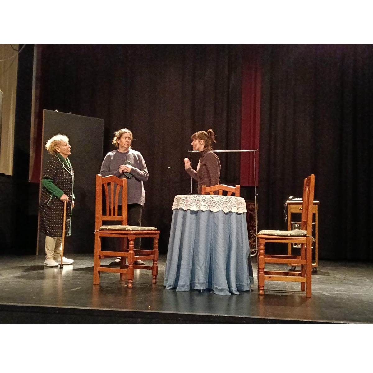 In-visibles, el estreno del grupo teatral Caricaturas en Villafranca episode artwork