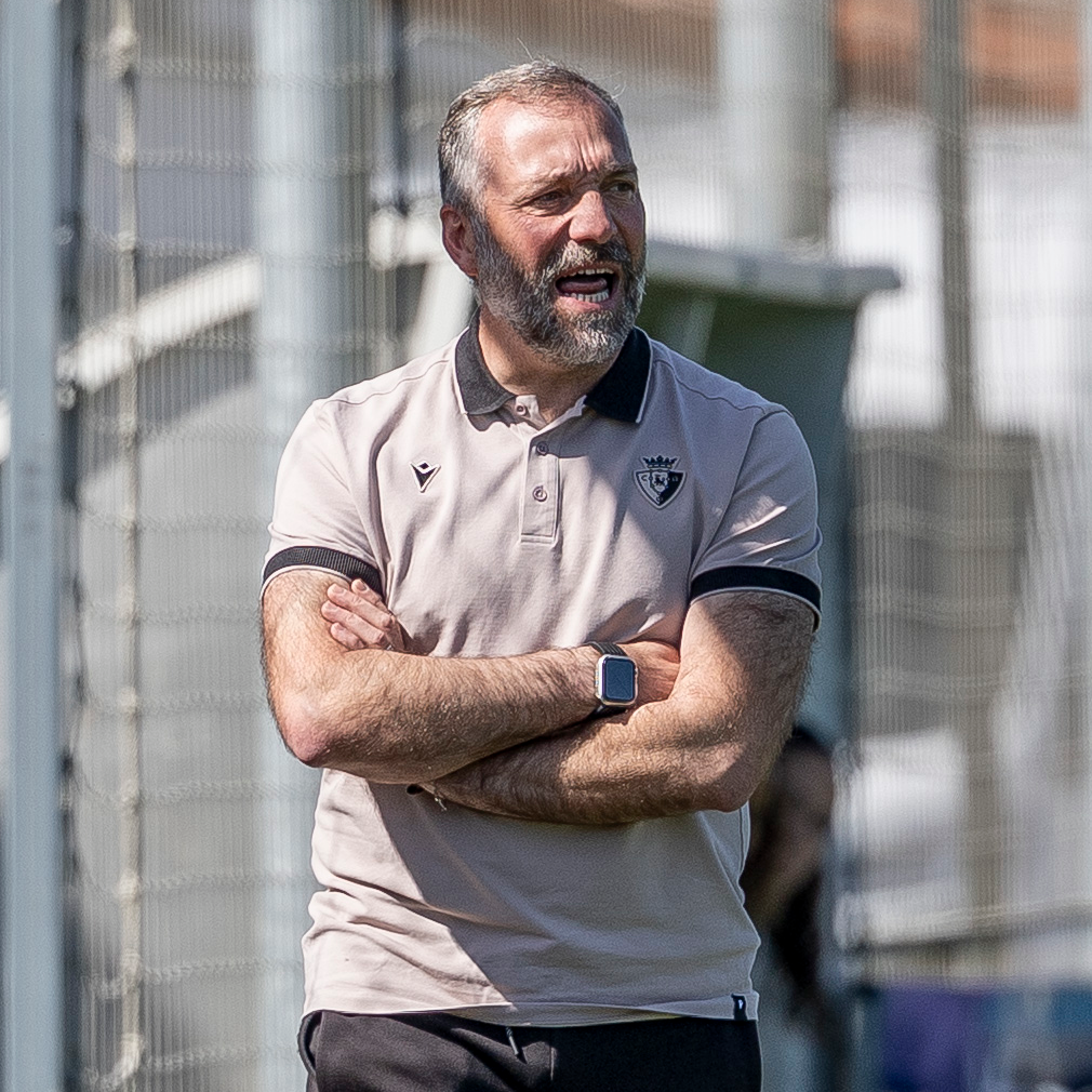 Josu Domínguez, entrenador de Osasuna Femenino a 2 jornadas del final de liga regular a cerrar el pase al playoff de ascenso episode artwork