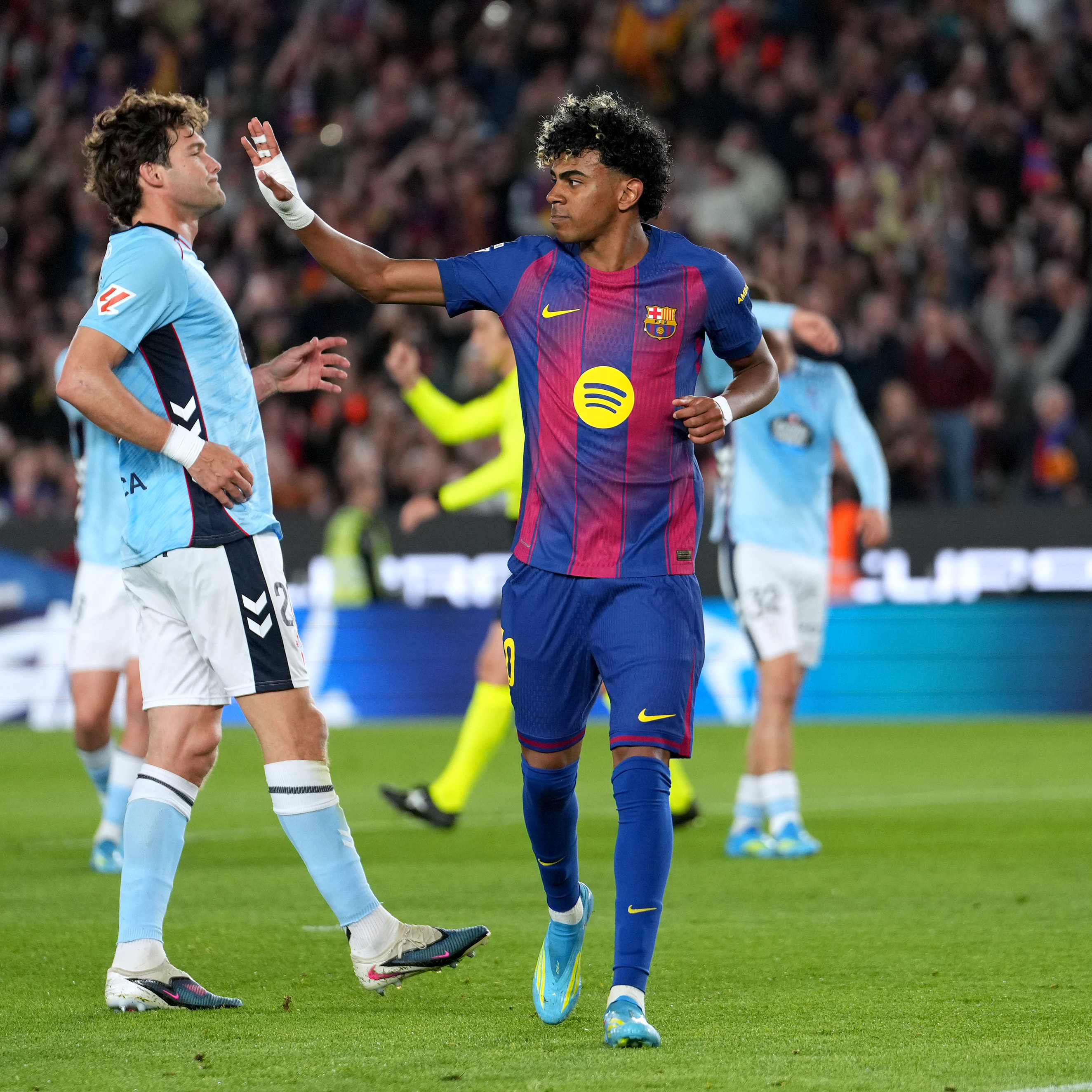 Imagen de El Barça mantiene distancias con el Madrid pero paga el peaje de la lesión de Lamine