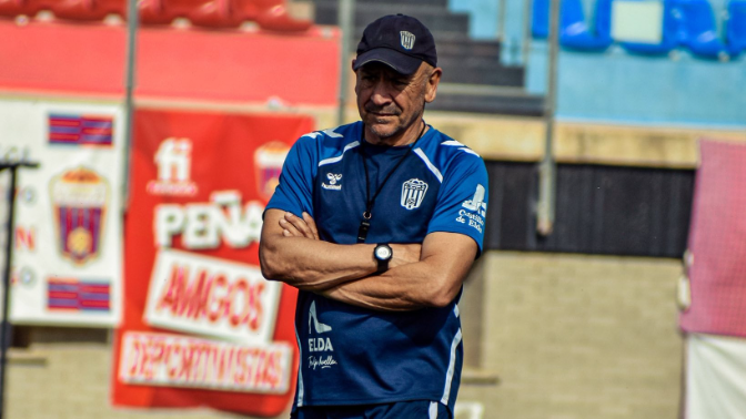 Claudio Barragán, Ent. del Eldense, antes de visitar al Antequera episode artwork