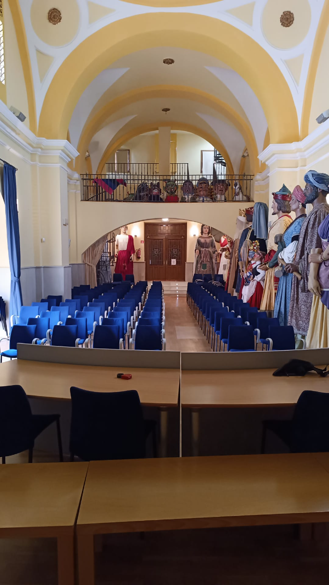 La Ermita de la Concepción de Calahorra, cerrada al público por la presencia de los Gigantes y Cabezudos episode artwork