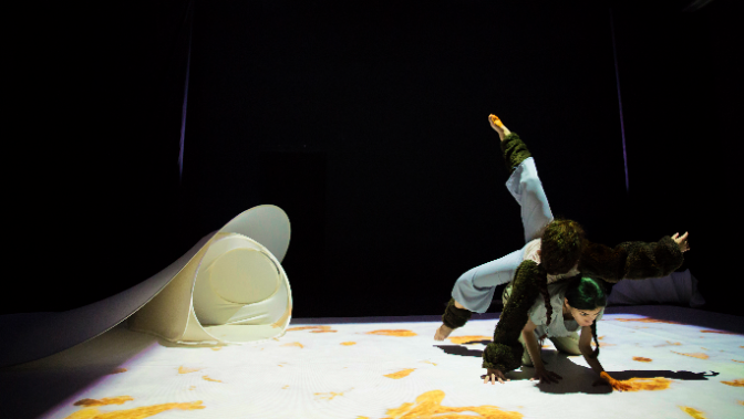 Tragaluz- El espectáculo teatral para la infancia 'Tana' llega a Alcoy episode artwork