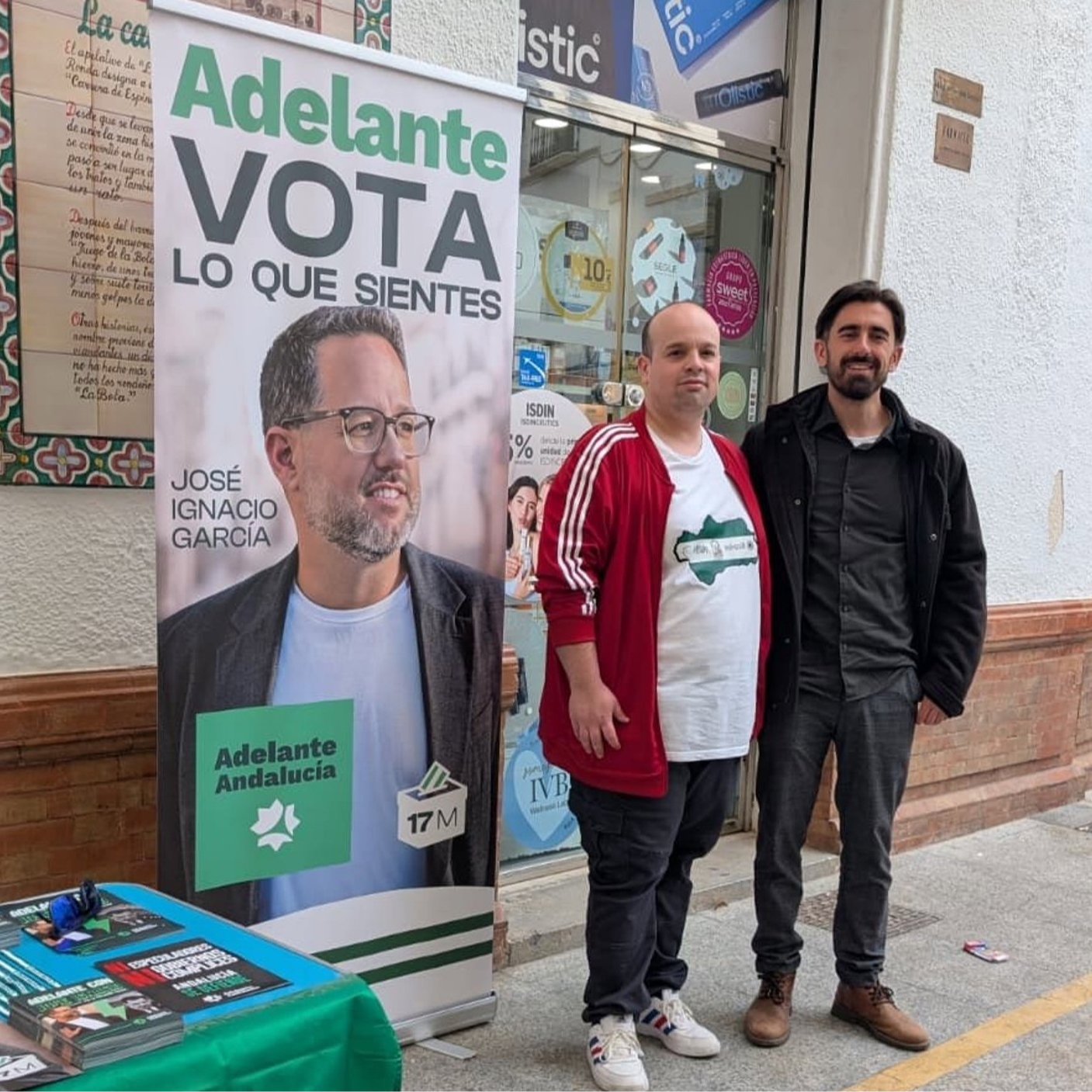 "Hay que defender la sanidad y la educación públicas" Luis Rodrigo, Adelante Andalucía episode artwork