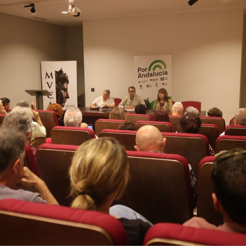 "Crearemos un banco público de tierras" T Valero, Por Andalucía episode artwork