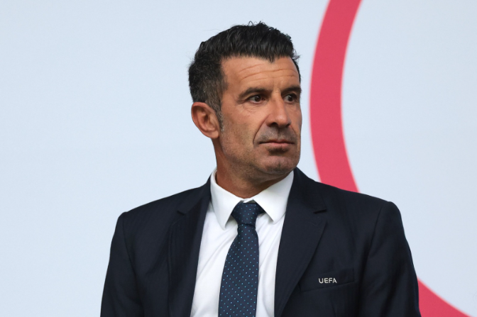Figo: "No és ni la primera ni serà l'última vegada que dos jugadors es barallen en un vestidor"