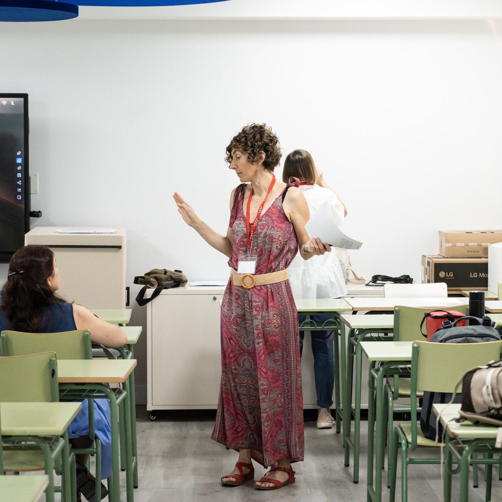 Visión semanal informativa | Los estudiantes del Máster de Profesorado denuncian déficits en su formación: “Siento que no he aprendido nada” episode artwork
