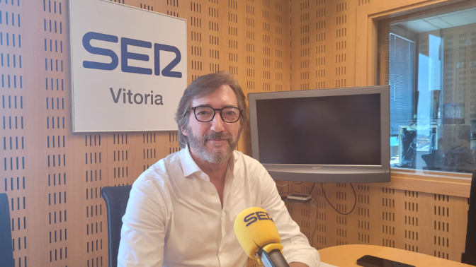 Entrevista a Iñaki Oyarzabal, presidente del PP en Araba.