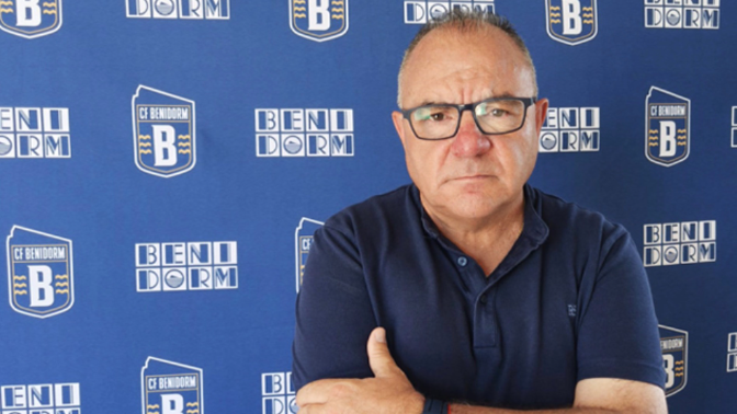 Momentazo en SER Deportivos Benidorm: Javier Vidales se emociona al hablar de sus jugadores episode artwork