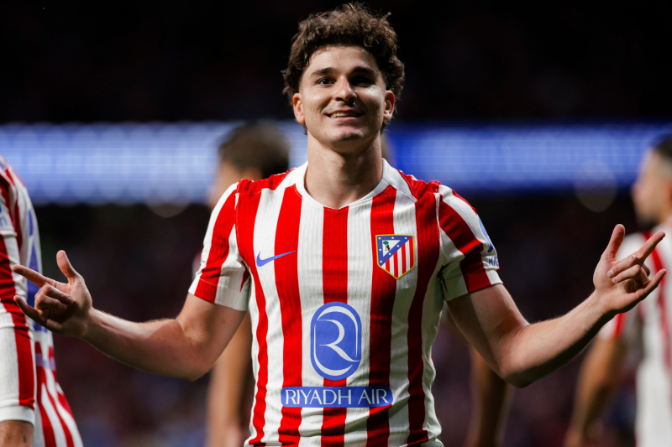 "L'Atlético sap que el Barça està disposat a pagar 100 milions d'euros per Julián Álvarez"