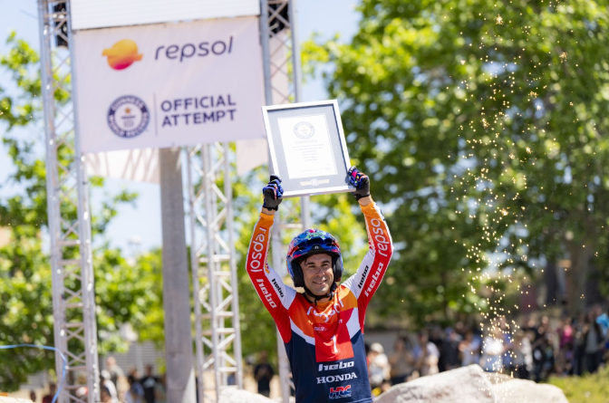 Toni Bou després d'aconseguir un nou Rècord Guiness: "haver-ho fet a Piera és molt especial"