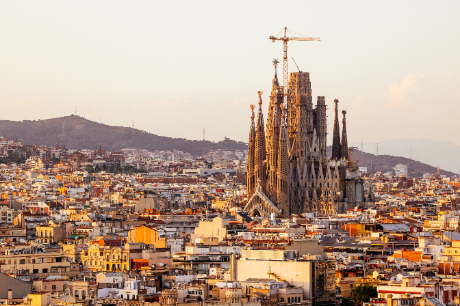 Hi ha algun temple mundial que es pugui comparar amb la Sagrada Família? episode artwork