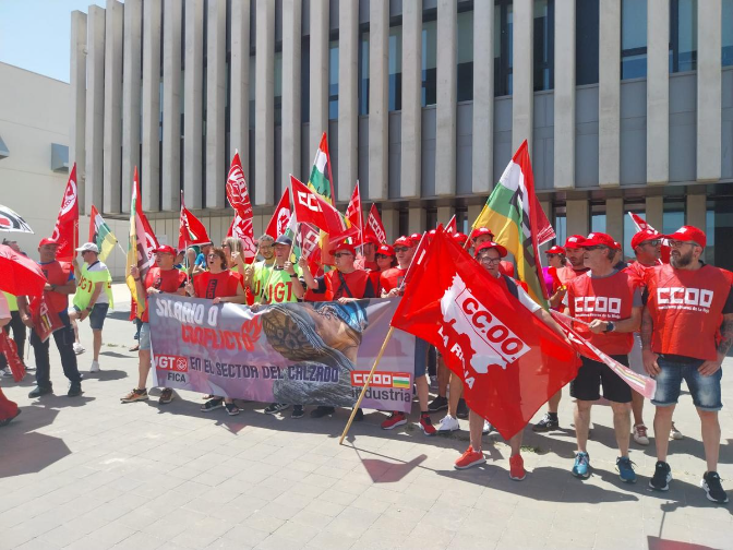 Los sindicatos del calzado convocan huelga para el 25 de junio si la patronal no accede a aprobar el convenio en su "propuesta final", que incluye una subida salarial del 4% para los próximos tres años episode artwork