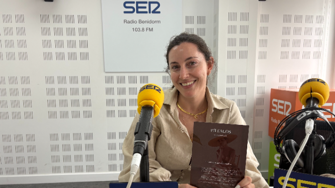 Entrevista a la diseñadora con atelier en L'Alfàs del PI Rosa María Sanchís episode artwork