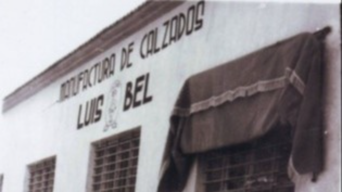José María Amat repasa la trayectoria de Calzados Bel y la huella que dejó esta histórica empresa familiar en el desarrollo de la industria del calzado de Elda. episode artwork
