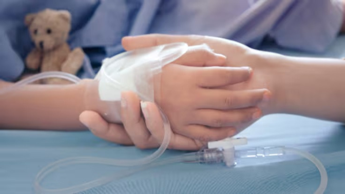 Entrevista a Vicenta Bixquert. Pinet realiza este domingo una caminata solidaria a beneficio de la investigación del cáncer infantil y juvenil. episode artwork