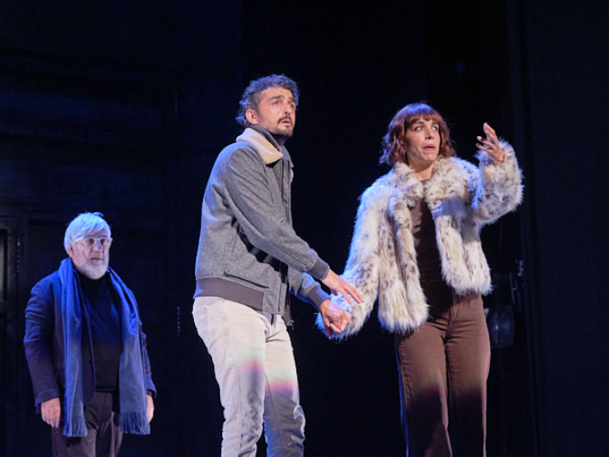 Tragaluz - Paco Zarzoso és l'autor de l'obra 'El camino de la sal' per a Hongaresa Teatre que ha obtés el premi de la Mostra de Teatre d'Alcoi 2026 episode artwork