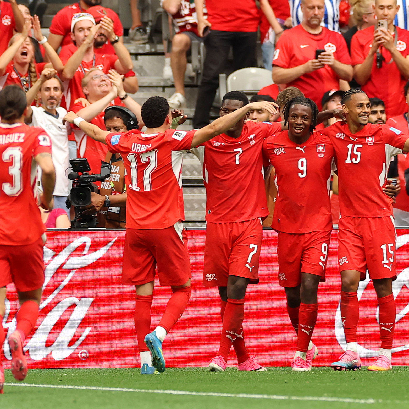 Imagen de Suiza 2 - 1 Canadá | Suiza pasa primera y Canadá segunda