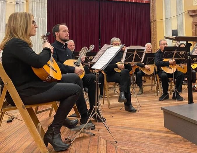 Tragaluz - Concert de l'Harmònica Alcoiana-Entrevista al director José Alvado episode artwork