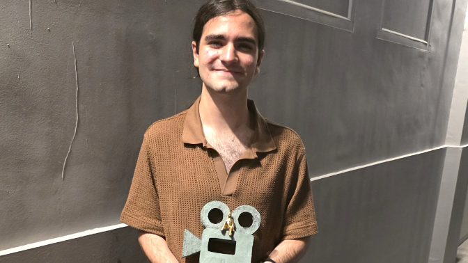 Entrevista | Eidan Parrado nos presenta Viejas costumbres y nos cuenta cómo nació este cortometraje premio. episode artwork