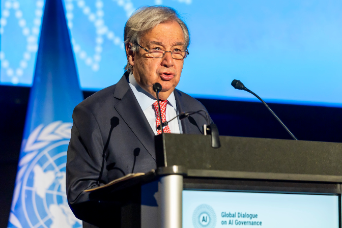 La ONU pide una acción coordinada ante el avance acelerado de la IA: "O la controlamos o nos controlará"
