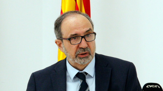 Segons Albert Guilanyà es deu principalment a la litigiositat massiva, concentrada a Lleida per l'activitat d'alguns grans despatxos d'advocats